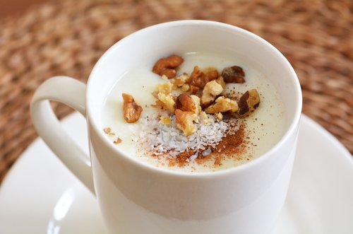 Sahlep,Salep,Traditional,Turkish,Winter,Beverage,Drink,With,Shredded,Coconuts, sahlab drink1