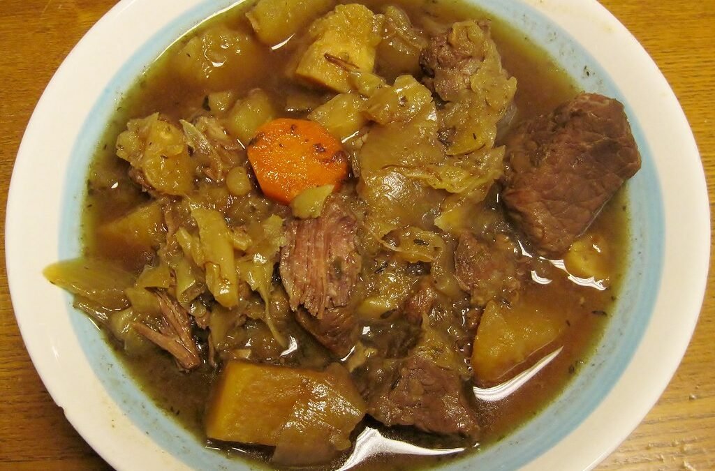 Flavorful Slow-Cook Moroccan Lamb Stew