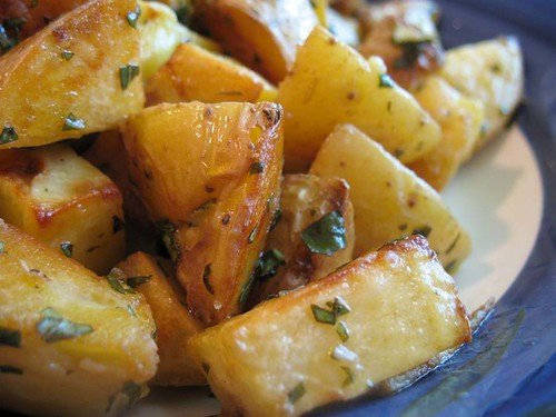 Middle Eastern Roasted Potatoes1