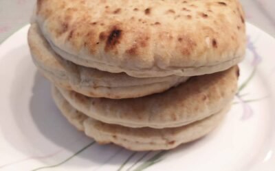 Homemade Fluffy Pita Bread