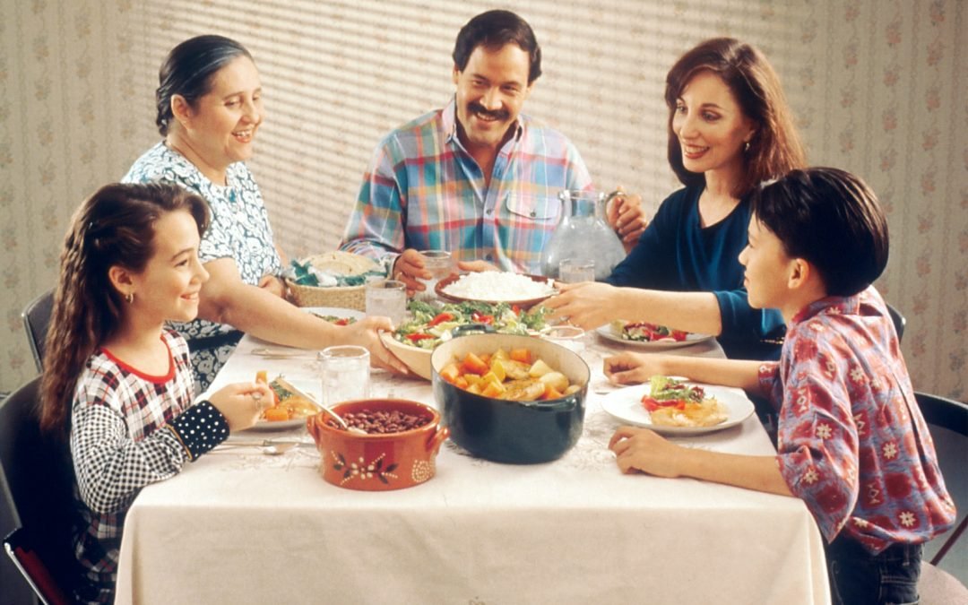 Importance of Eating Together as a Family: Building Stronger Bonds and Healthier Habits