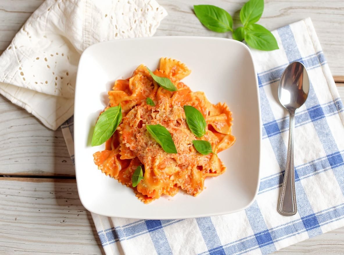 creamy harissa pasta